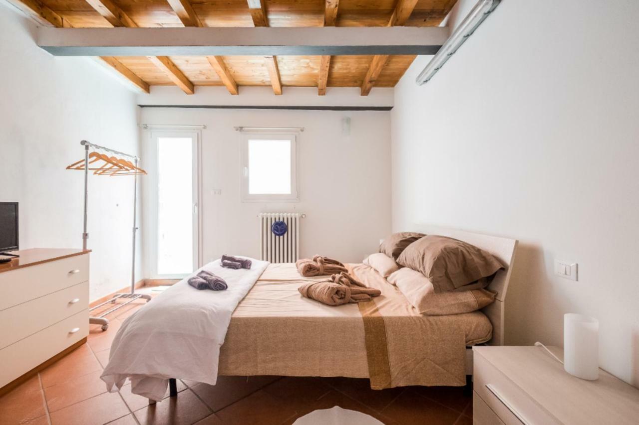 Whouse Suite Apartment Mirasole Болонья Екстер'єр фото